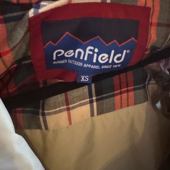 Penfield Women’s 80/20 Down Red Puffer Vest with Snaps - Picture 2 of 5
